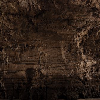 KB_Hoehle_Wand_PDP Stage